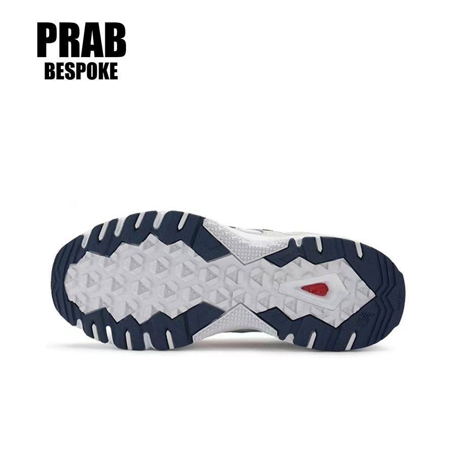 Spaceship crash - Unisex  New Balance NB 510 Custom-PrabBesPoke