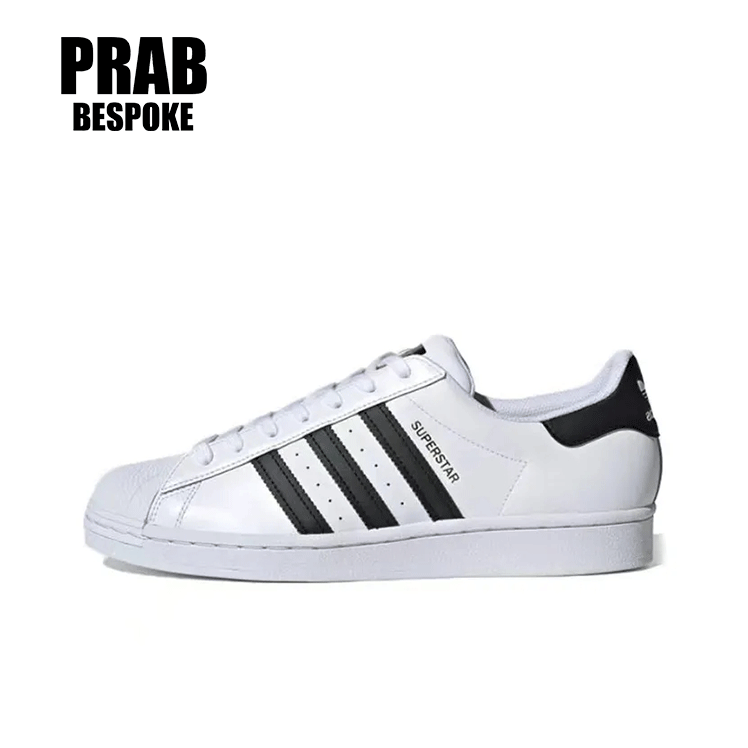 Black-and-white heart signals- Unisex originals Superstar Custom
