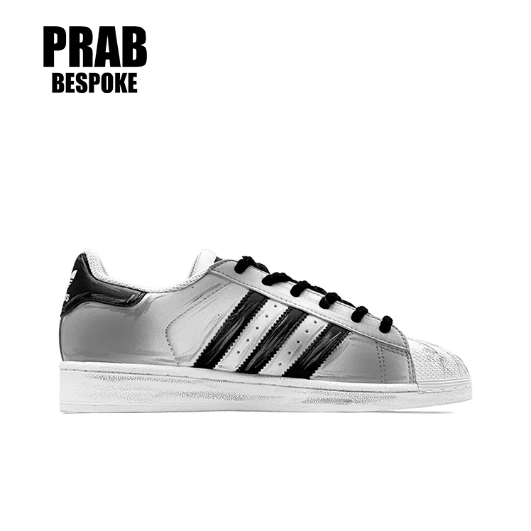 Black-and-white heart signals- Unisex originals Superstar Custom